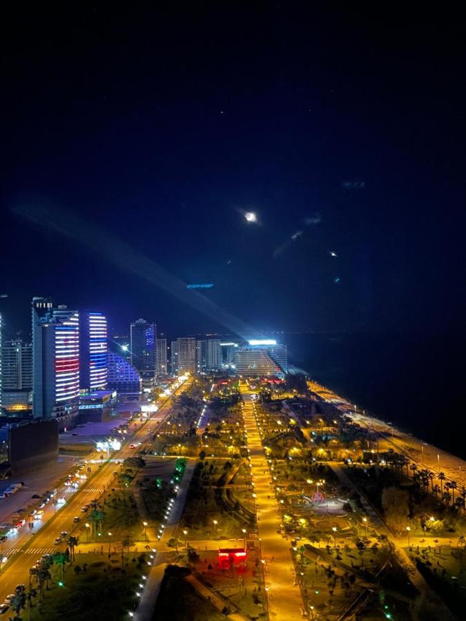 Sea View Apartments Orbi Beach Tower Batumi Bagian luar foto